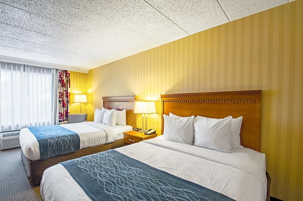 Comfort Inn Falls Church - Tysons Corner Zewnętrze zdjęcie