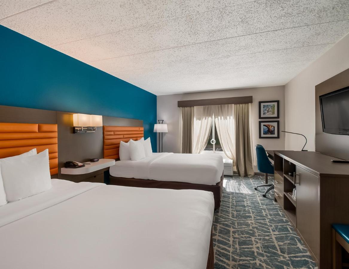 Comfort Inn Falls Church - Tysons Corner Zewnętrze zdjęcie