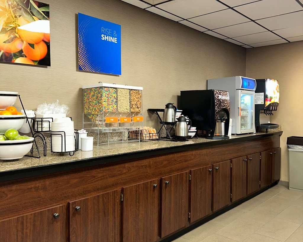 Comfort Inn Falls Church - Tysons Corner Restauracja zdjęcie