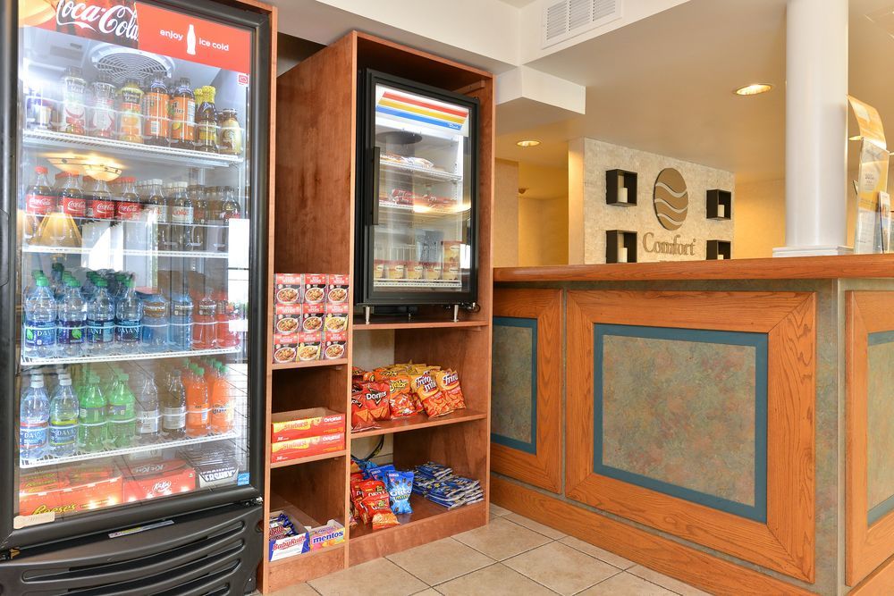 Comfort Inn Falls Church - Tysons Corner Zewnętrze zdjęcie