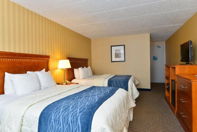 Comfort Inn Falls Church - Tysons Corner Zewnętrze zdjęcie